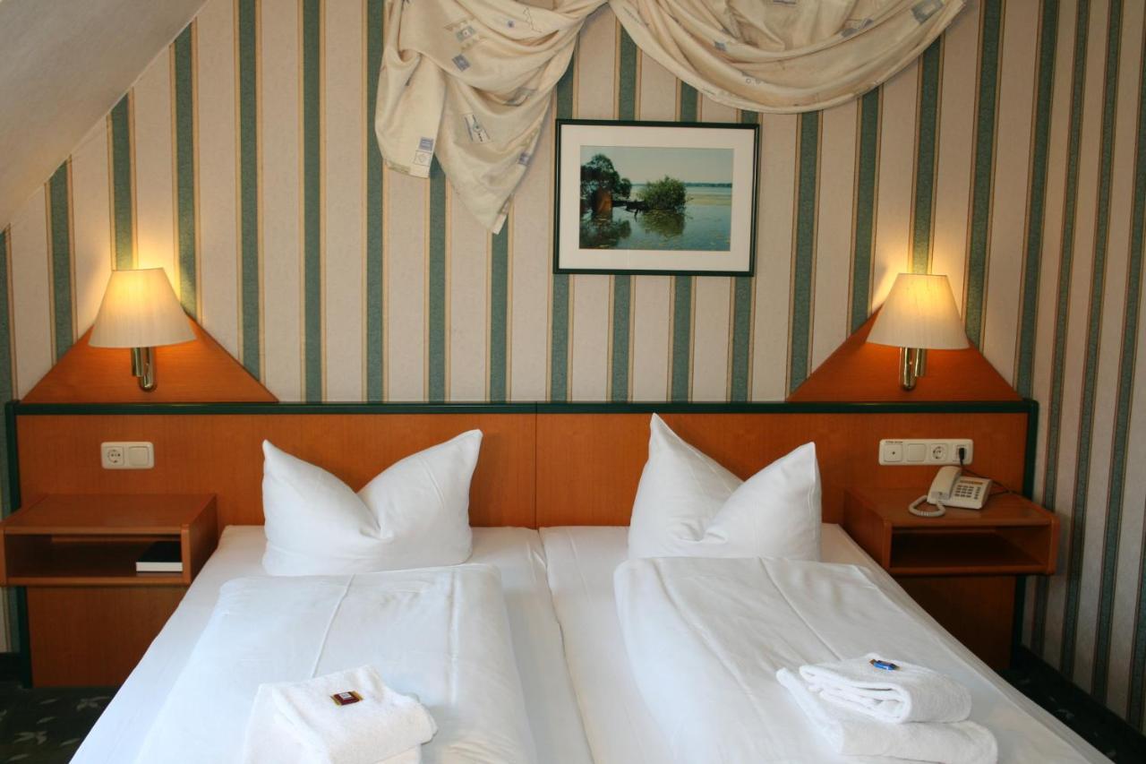 Hotel Seewisch Flessenow Habitación foto
